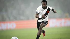 Vasco chega a 66,4% de risco de rebaixamento após goleada no Brasileirão