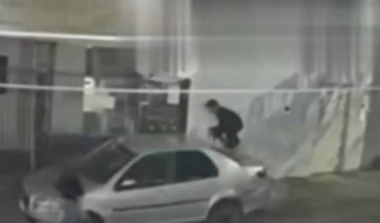 Câmeras registram suspeitos entrando em casa antes de homem ser morto a tiros em Manaus