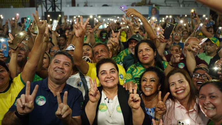 Professora Maria cresce forte nos últimos dias, atrai novas lideranças e fortalece ‘Onda 22’ nas ruas